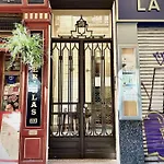 Az The Old Town - Coliving Otel