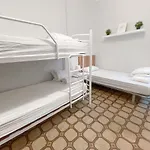 Az The Old Town - Coliving Otel *