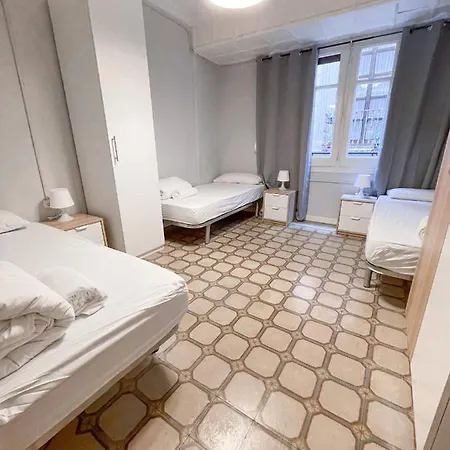 Az The Old Town - Coliving Szálloda Zaragoza