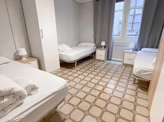 Az The Old Town - Coliving Hotell Zaragoza